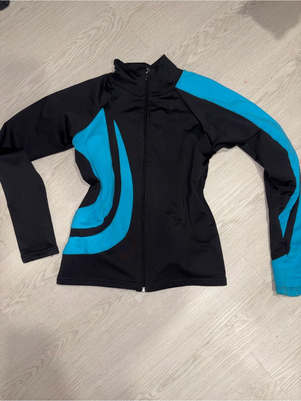 Women’s Black and Blue Full-Zip Ski Jacket